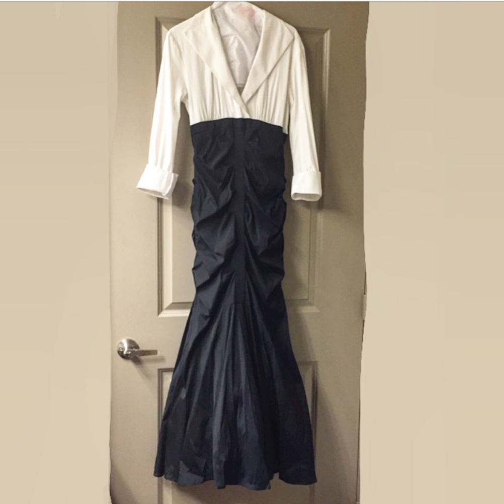 Xscape black and white formal mermaid dress size 2